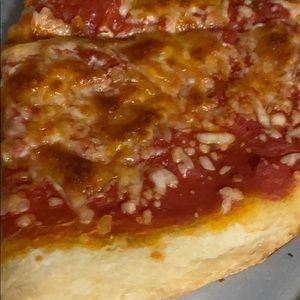 Meet your Posher, Manuela